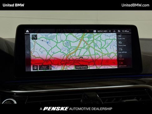 Used 2023 BMW 530i w/ Premium Package RWD image 10