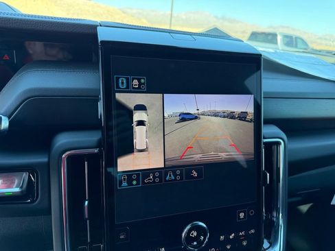New 2026 GMC Yukon Denali w/ Advanced Technology Package AWD/4WD image 30
