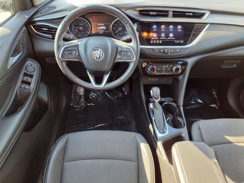 Used 2021 Buick Encore GX Preferred w/ Sport Touring Package FWD image 2