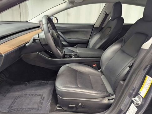 Used 2020 Tesla Model 3 Long Range image 10