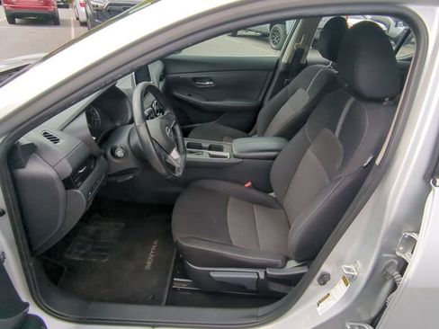 Used 2023 Nissan Sentra SV image 18