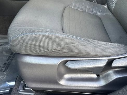 Used 2022 Toyota Corolla SE image 13