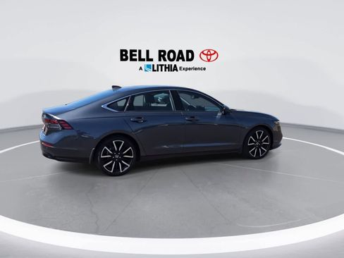 Used 2023 Honda Accord Touring image 8