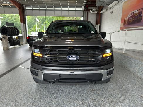 Used 2024 Ford F150 XLT w/ Mobile Office Package image 37