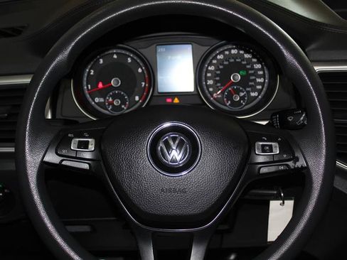 Used 2018 Volkswagen Atlas S AWD/4WD image 15