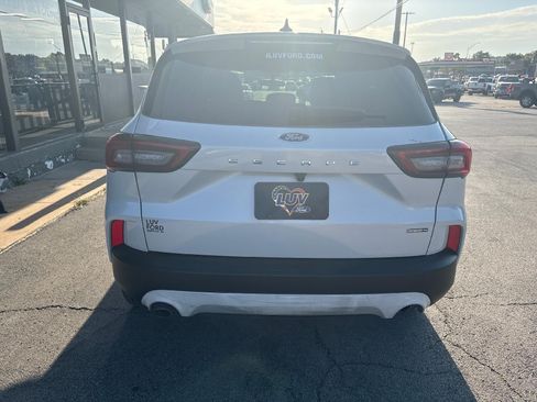 Used 2025 Ford Escape Active AWD/4WD image 6