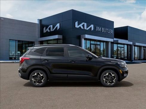 New 2026 Kia Seltos S FWD image 7