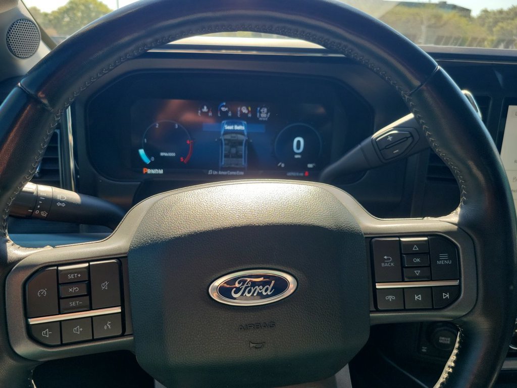 Used 2023 Ford F250 Lariat w/ Black Appearance Package AWD/4WD image 11