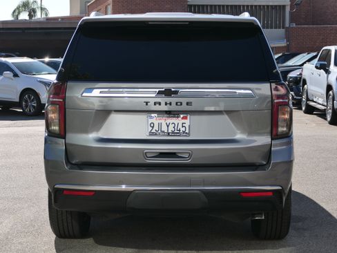 Used 2021 Chevrolet Tahoe LS RWD image 4