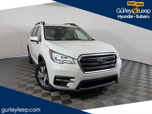 Used 2021 Subaru Ascent Premium w/ Convenience Package AWD/4WD image 1