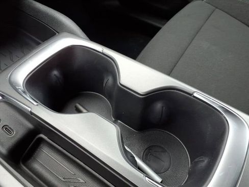 New 2026 Chevrolet Equinox EV LT image 31