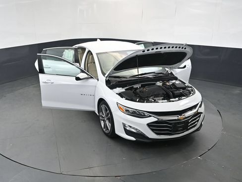 Used 2024 Chevrolet Malibu LT FWD image 17