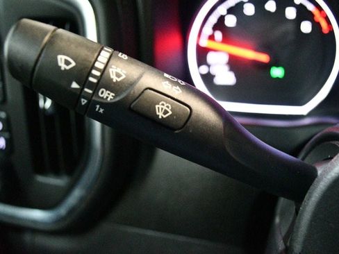 Used 2021 Chevrolet Silverado 1500 LT Trail Boss w/ Convenience Package II image 71