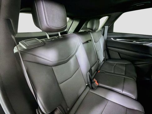 Used 2021 Cadillac XT5 Premium Luxury FWD image 31