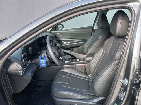 New 2026 Hyundai Elantra Limited image 9