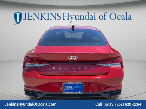 Certified 2023 Hyundai Elantra SEL w/ Cargo Package FWD image 4