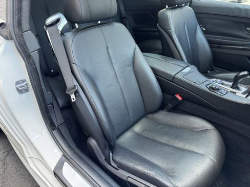 Used 2013 BMW 640i Coupe image 32