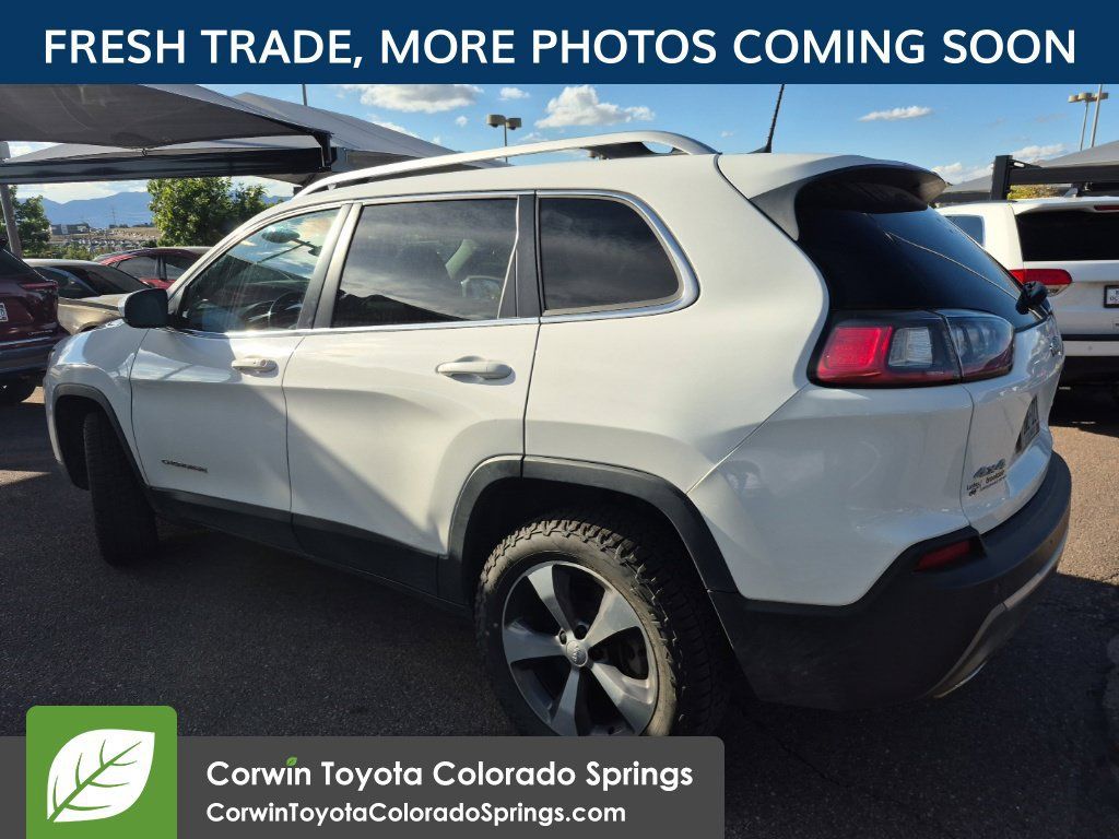 Used 2019 Jeep Cherokee Limited AWD/4WD image 5