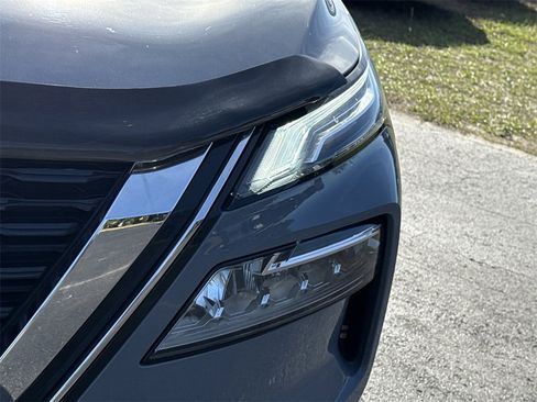 Certified 2021 Nissan Rogue Platinum image 13