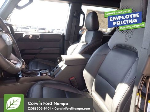 New 2026 Ford Bronco Big Bend w/ Black Diamond Package AWD/4WD image 24