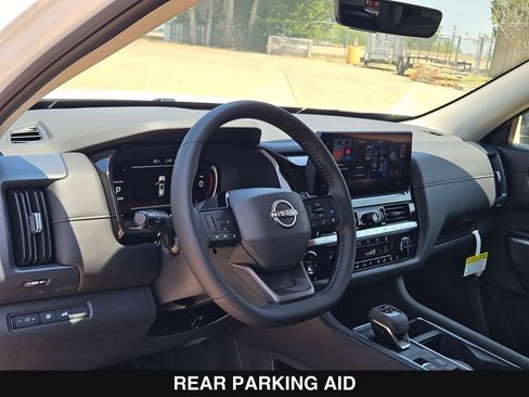 New 2026 Nissan Pathfinder SL FWD image 13