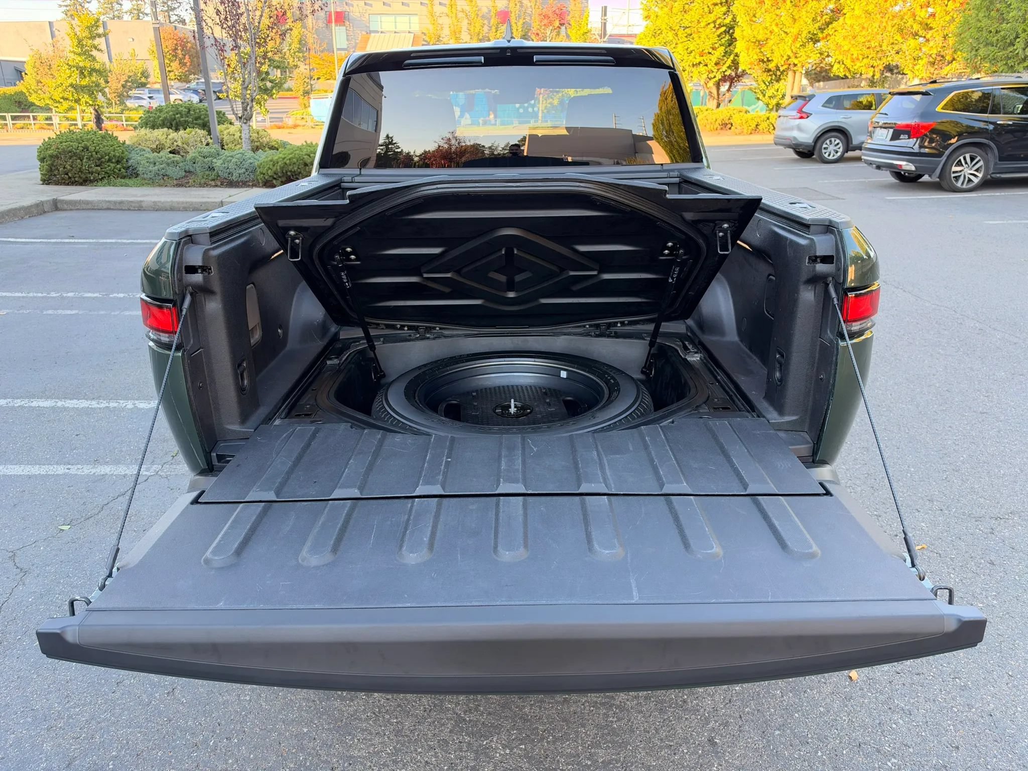 Used 2022 Rivian R1T Adventure AWD/4WD image 25