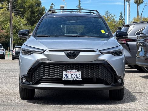 Certified 2024 Toyota Corolla Cross AWD Hybrid w/ Convenience Package image 8