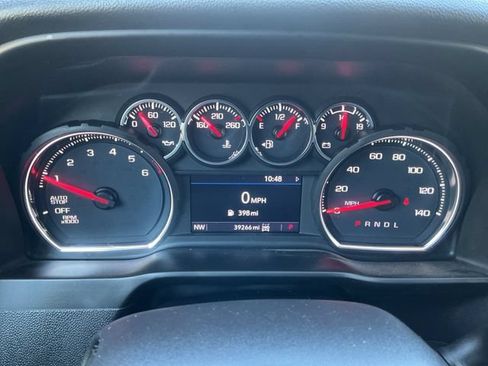 Used 2021 Chevrolet Silverado 1500 LT w/ Z71 Off-Road Package AWD/4WD image 14