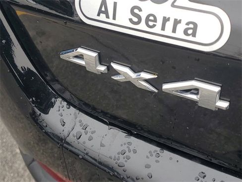 Used 2023 Jeep Compass Latitude image 6