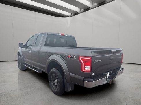 Used 2015 Ford F150 XLT w/ Equipment Group 302A Luxury AWD/4WD image 3