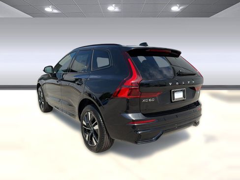 New 2026 Volvo XC60 B5 Core w/ Climate Package AWD/4WD image 3