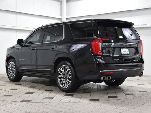 Used 2024 GMC Yukon Denali Ultimate AWD/4WD image 6