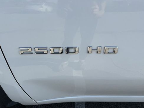 Used 2021 Chevrolet Silverado 2500 LT w/ Z71 Off-Road Package image 21