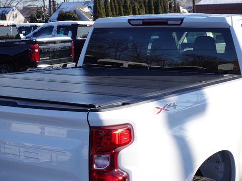 Used 2024 Chevrolet Silverado 1500 W/T w/ WT Value Package image 11