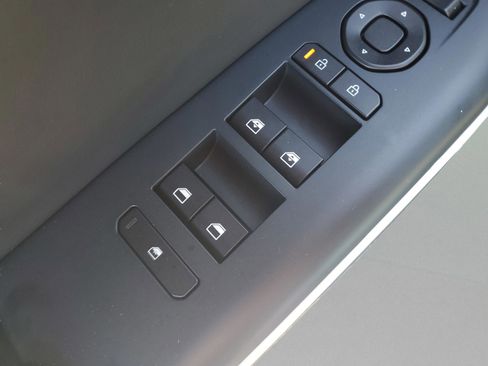 New 2026 Kia K4 GT-Line image 18