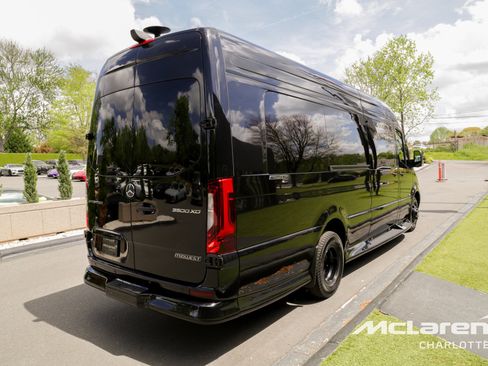 New 2024 Mercedes-Benz Sprinter 3500 image 7