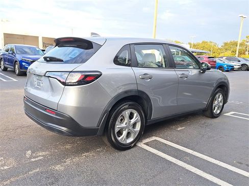 Certified 2024 Honda HR-V LX image 6