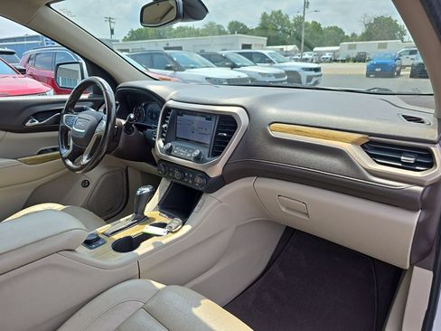Used 2018 GMC Acadia Denali w/ Technology Package AWD/4WD image 50
