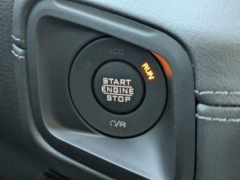 New 2026 Jeep Wrangler Unlimited Rubicon AWD/4WD image 23
