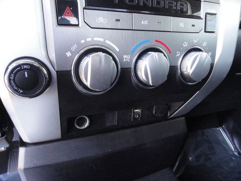 Used 2015 Toyota Tundra SR5 image 19