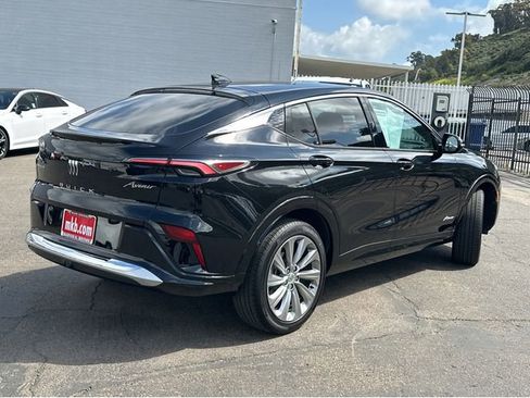 Certified 2024 Buick Envista Avenir image 11