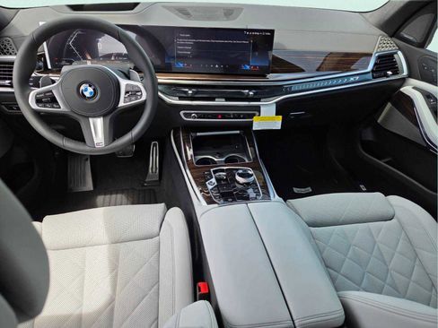 New 2026 BMW X7 xDrive40i AWD/4WD image 12