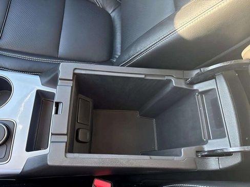 Used 2024 Chevrolet Blazer LT image 11