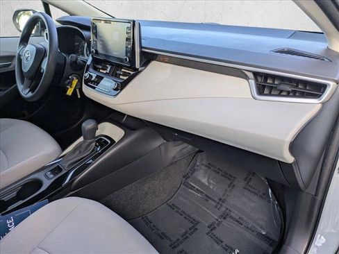 Certified 2020 Toyota Corolla LE w/ Carpet Mat Package (TMS) image 20