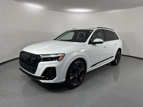 Used 2025 Audi Q7 3.0T Premium Plus w/ Premium Plus Package image 32