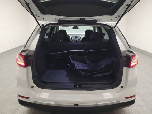 Used 2020 Chevrolet Equinox LT w/ LPO, Floor Liner Package AWD/4WD image 29
