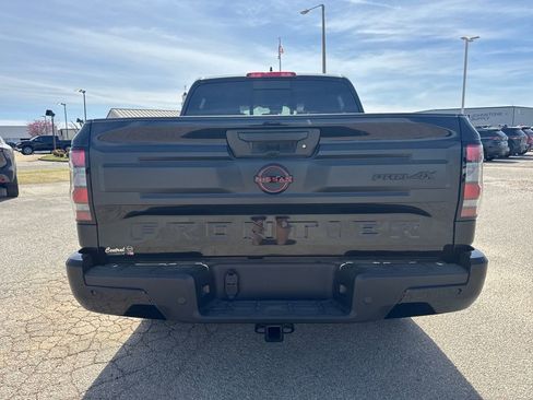 New 2026 Nissan Frontier PRO-4X w/ Pro-4x Convenience Package image 5