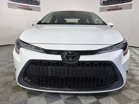 Used 2022 Toyota Corolla LE FWD image 8