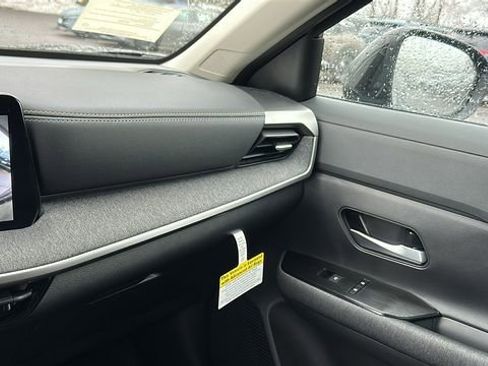 New 2026 Nissan Kicks SV w/ Cold Weather Package image 19