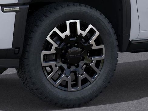 New 2026 GMC Sierra 2500 AT4 w/ Technology Package AWD/4WD image 9